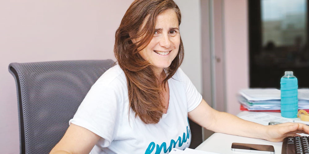 cmb-persone-people-giulia-digiovinazzo-desk