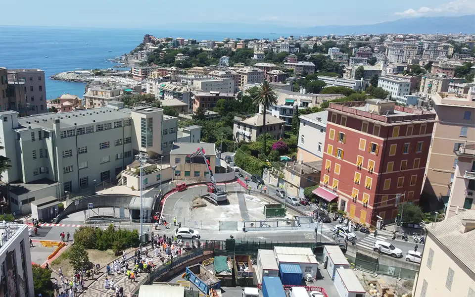 cmb news prime demolizioni ospedale gaslini genova aerea